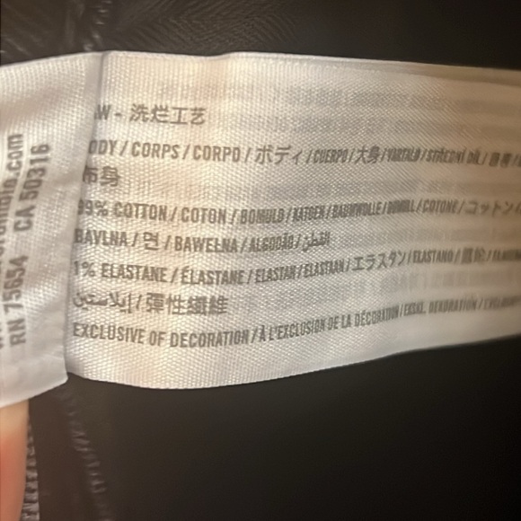 Abercrombie & Fitch The Mom High Rise Jeans Black Size 26/2 - Picture 14 of 15